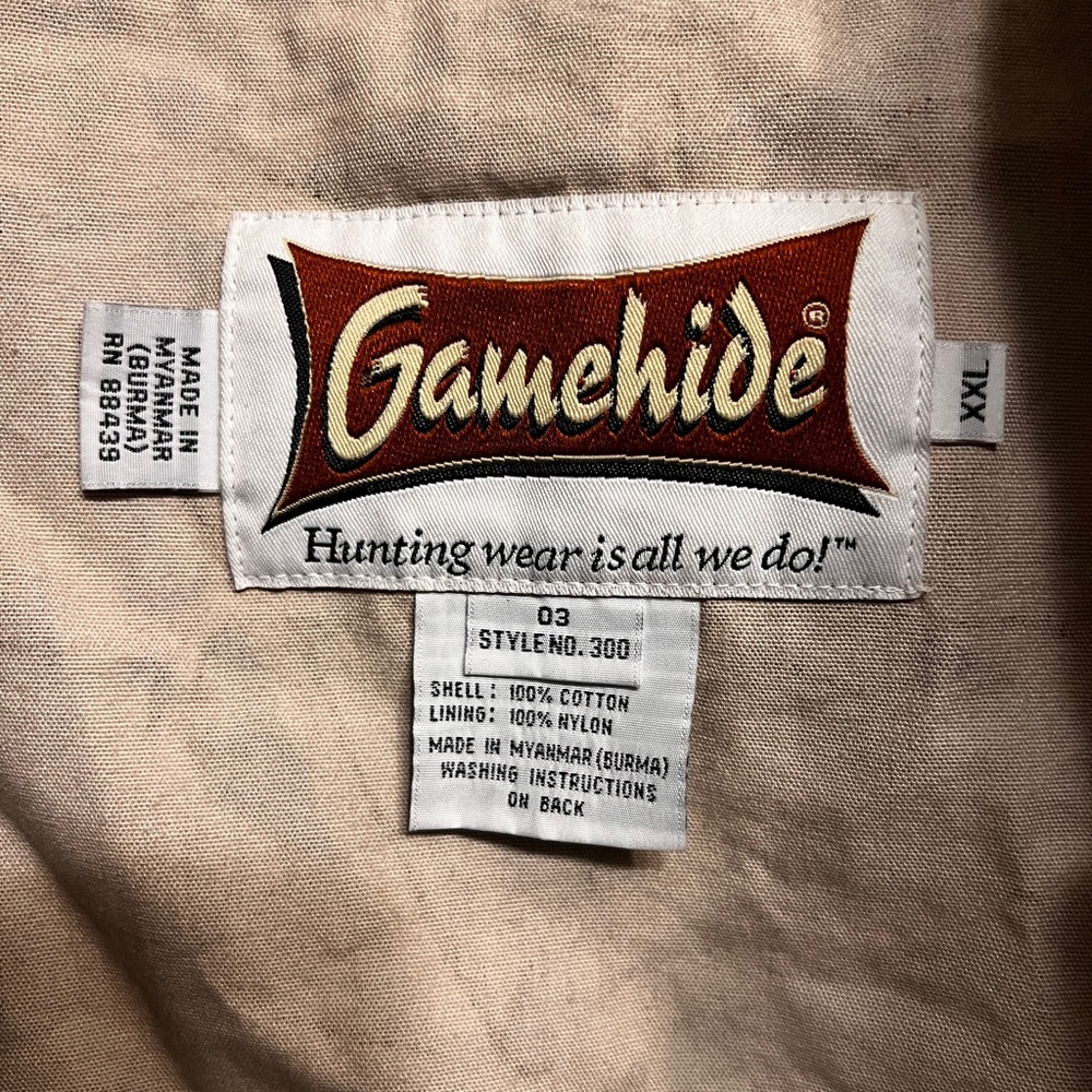 Camouflage Hunting Vest by Gamehide - Picture 2 of 3